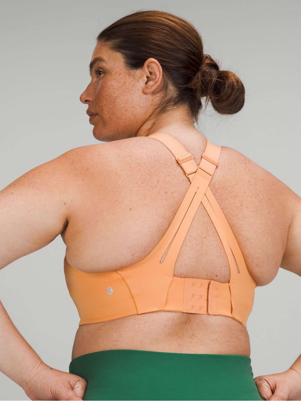 LULULEMON AIRSUPPORT HIGH SUPPORT WARM APRICOT SPORTS BRA SZ 40D